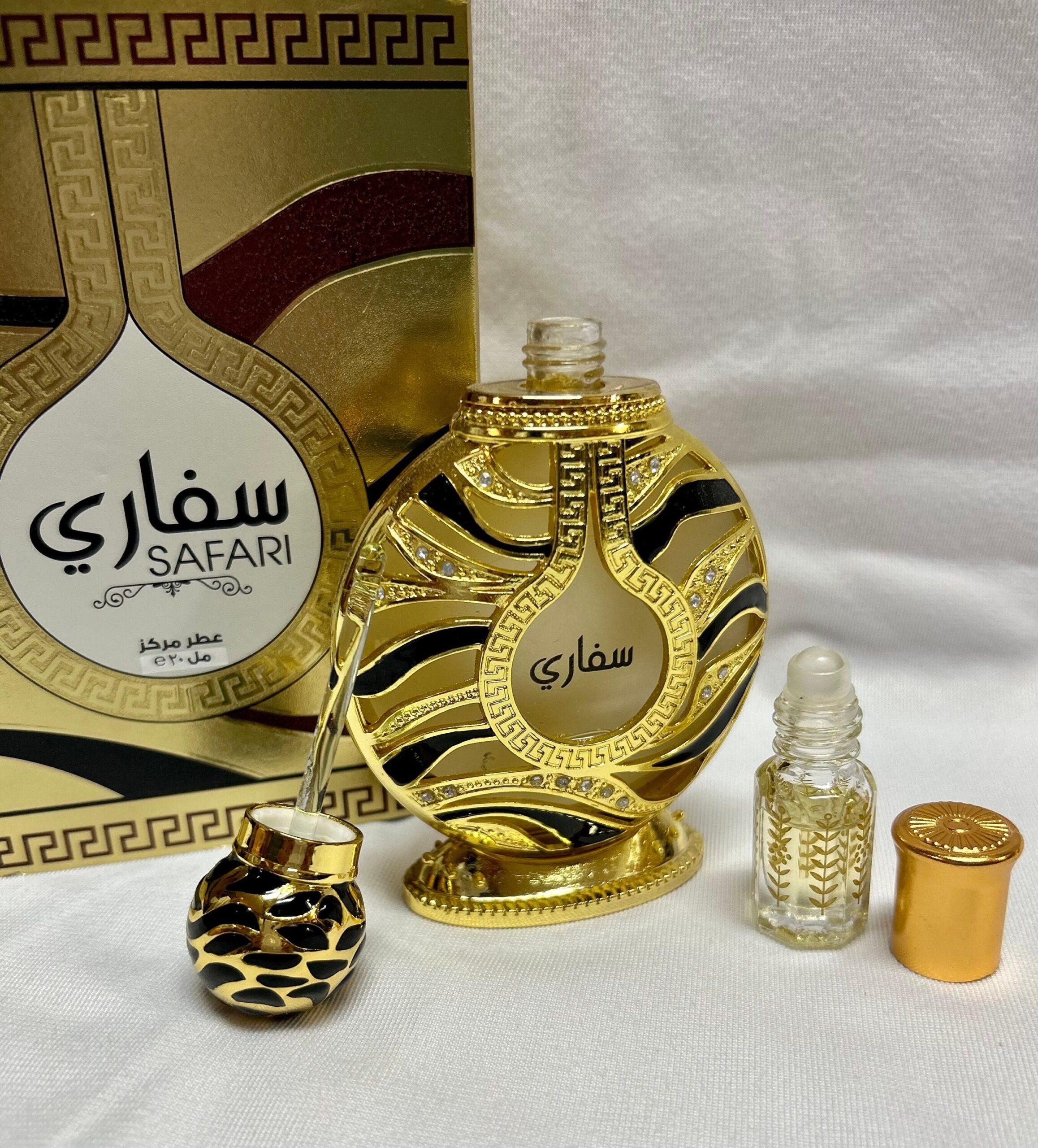 Arabian Scent Safari: Exploring the Wilderness of Perfume Oils